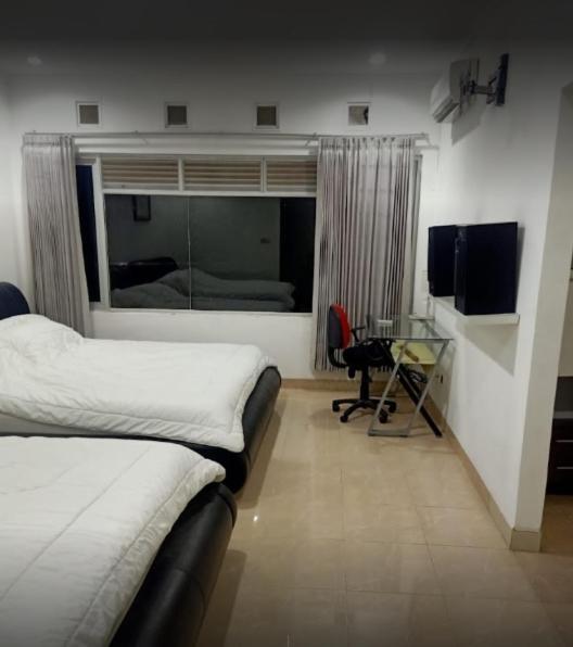 Villa Chacha At Macarena, Megamendung Zewnętrze zdjęcie