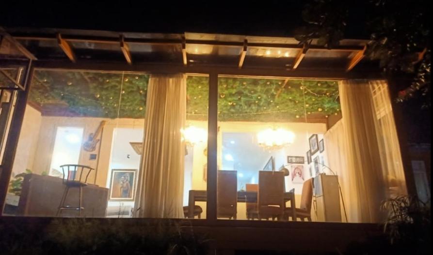 Villa Chacha At Macarena, Megamendung Zewnętrze zdjęcie