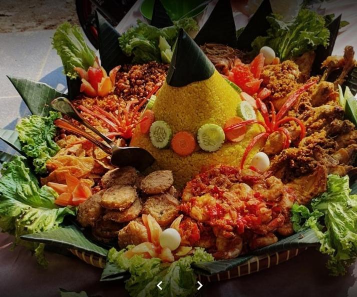 Villa Chacha At Macarena, Megamendung Zewnętrze zdjęcie