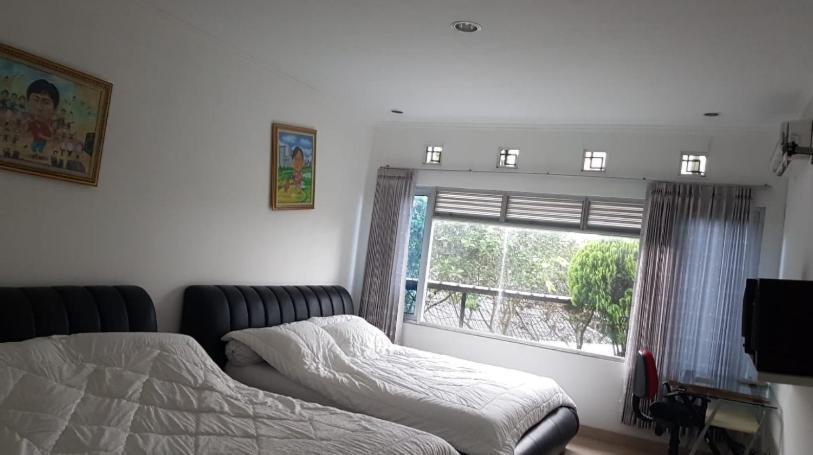 Villa Chacha At Macarena, Megamendung Zewnętrze zdjęcie