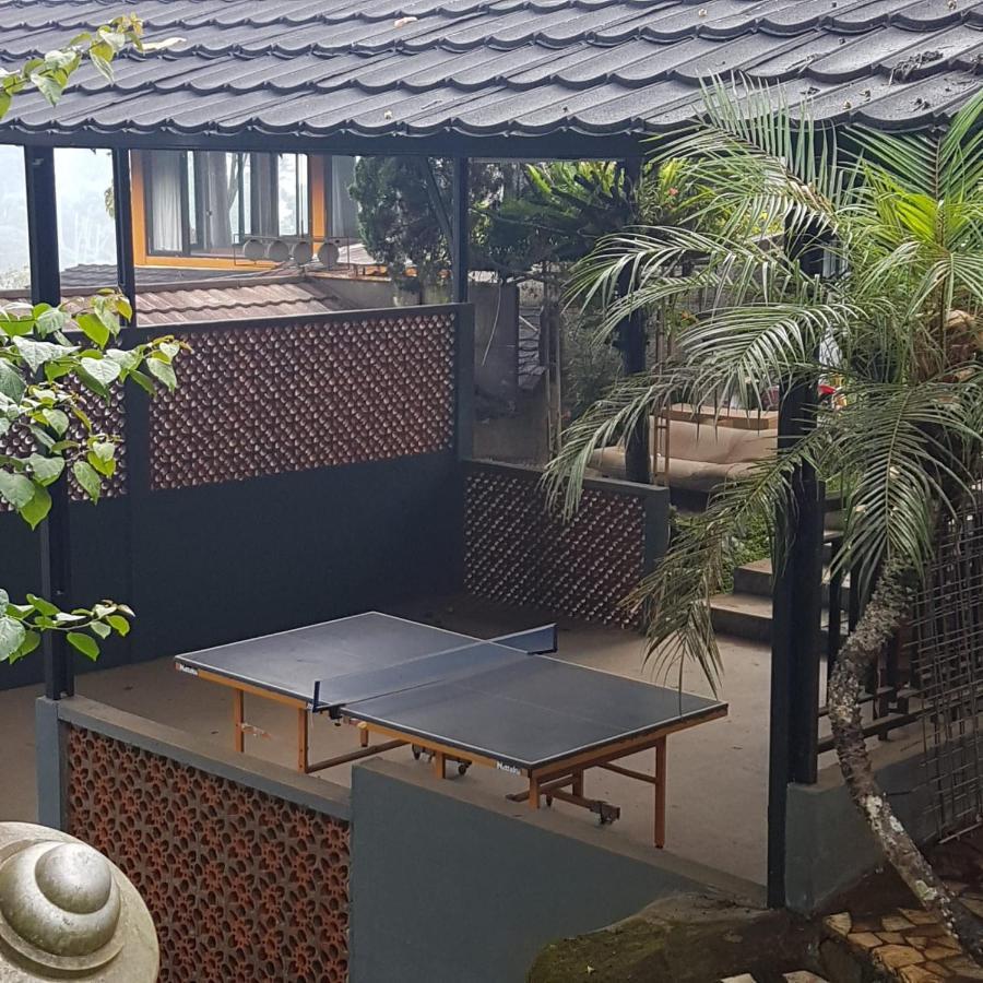 Villa Chacha At Macarena, Megamendung Zewnętrze zdjęcie