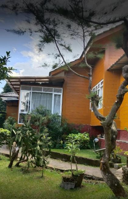 Villa Chacha At Macarena, Megamendung Zewnętrze zdjęcie